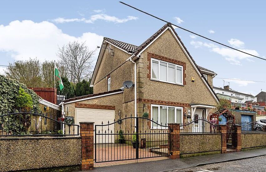 Aberclydach Place, Clydach, Swansea, SA6